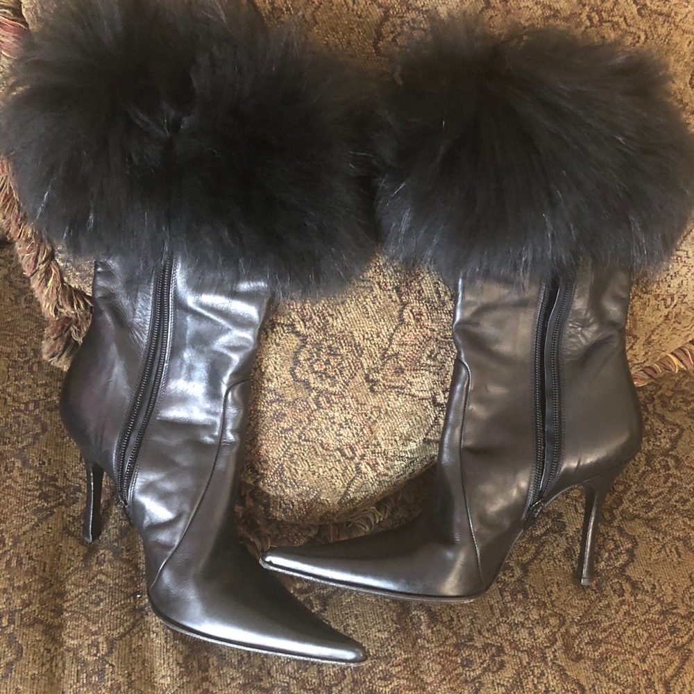 Leather Black Fur Boots (Vero Las Cobaine)